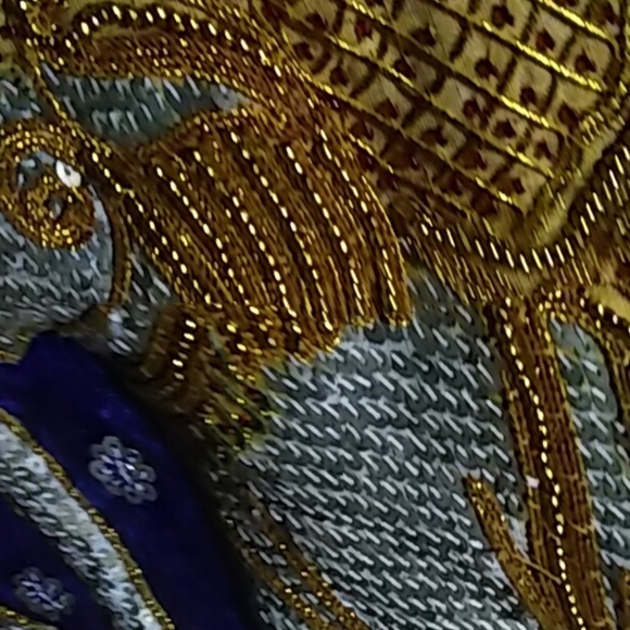 "MAKE AND OFFER ITEM" - Picture 4 of 4